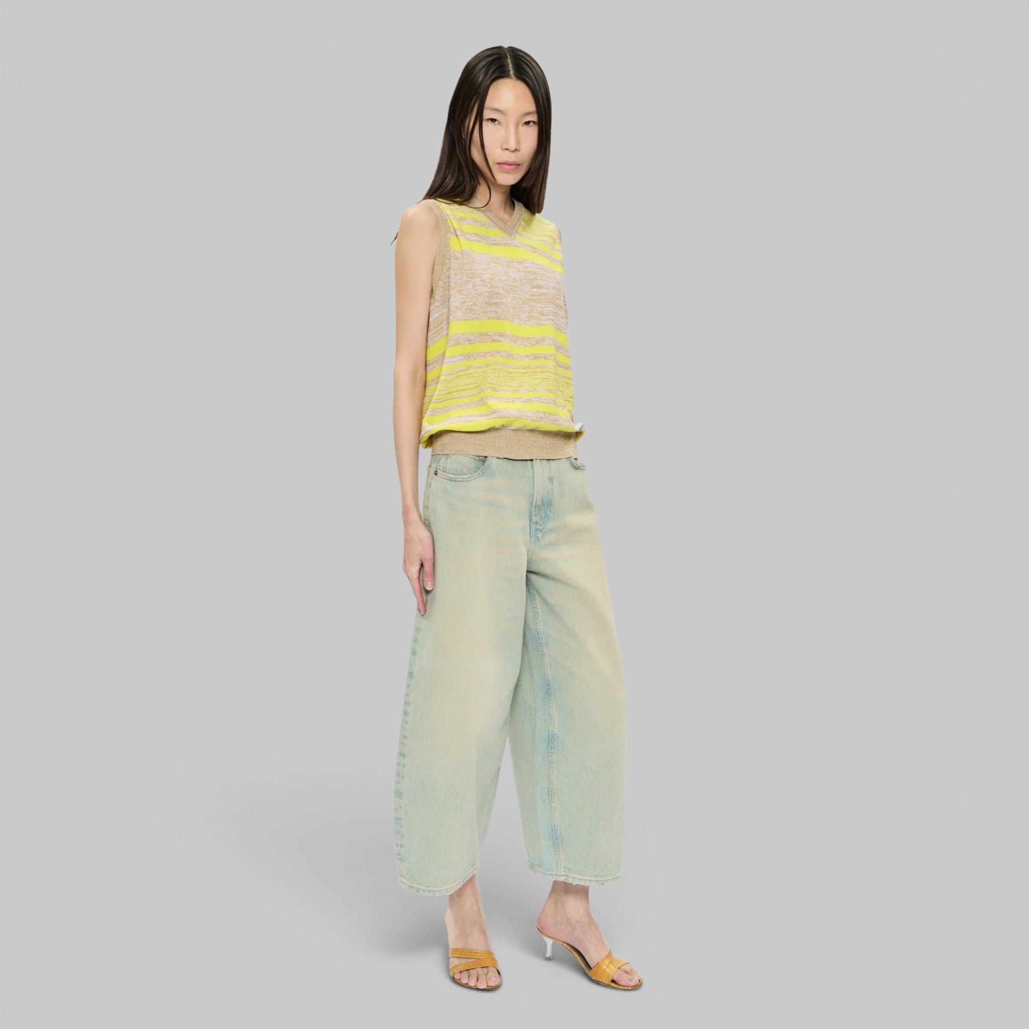 Cropped Roomy Jean by 6397, back view