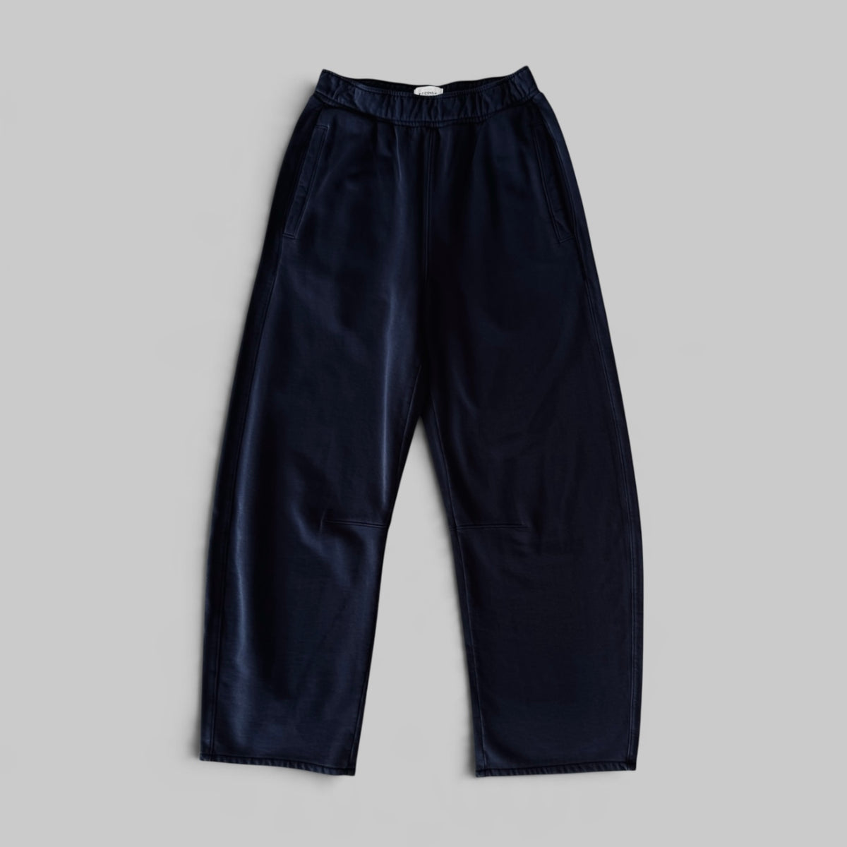 Citizens of Humanity Miro Sweatpant in Navy cotton, view 1