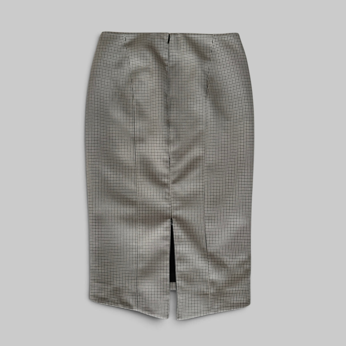 No.21 Check Pencil Skirt in Black White Check — back zip detail