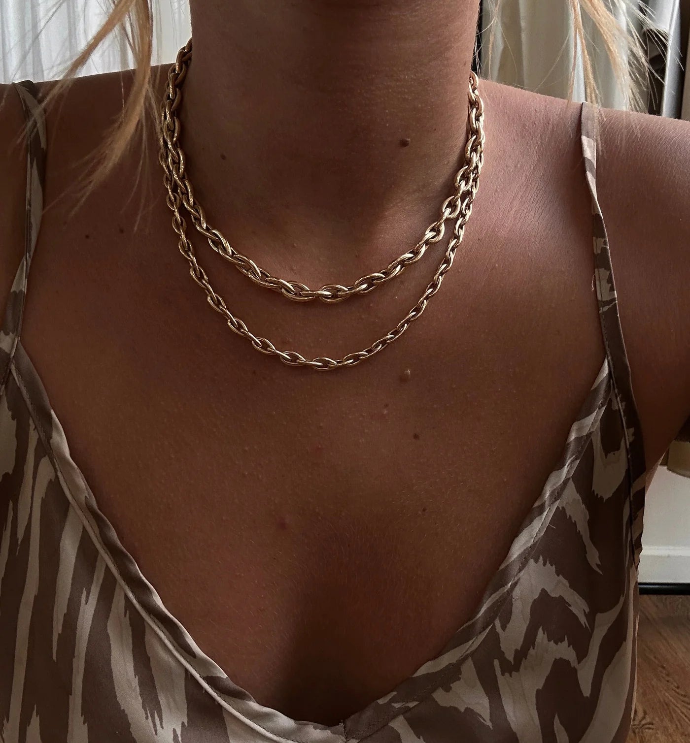 Goccia Grande Necklace by Fourteen August, detail view
