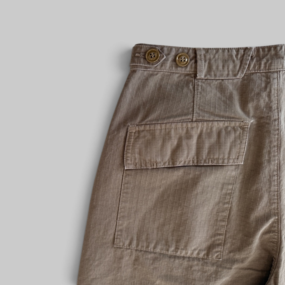 Donohue Pant by AGOLDE, side view