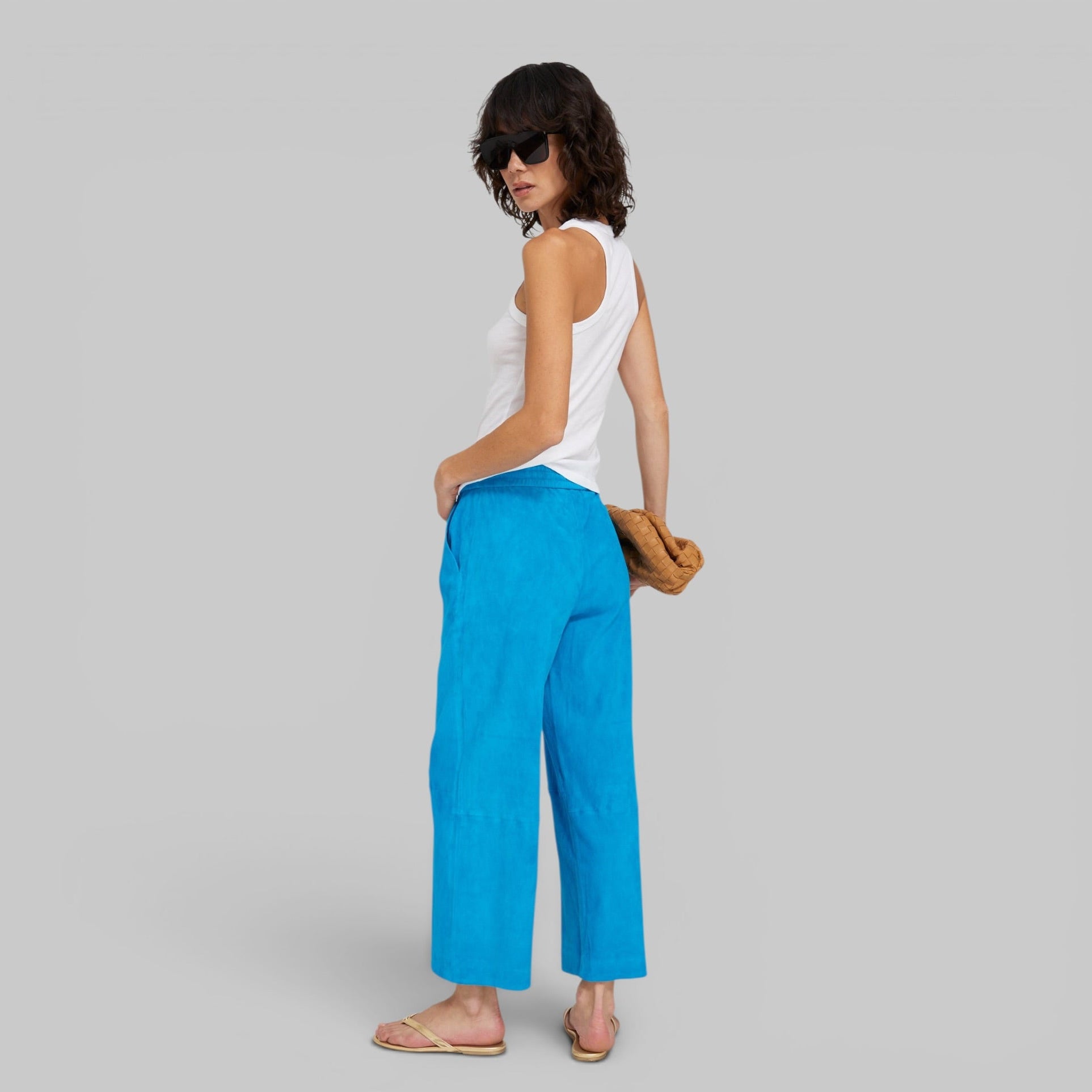 CROPPED BAGGY PANTS