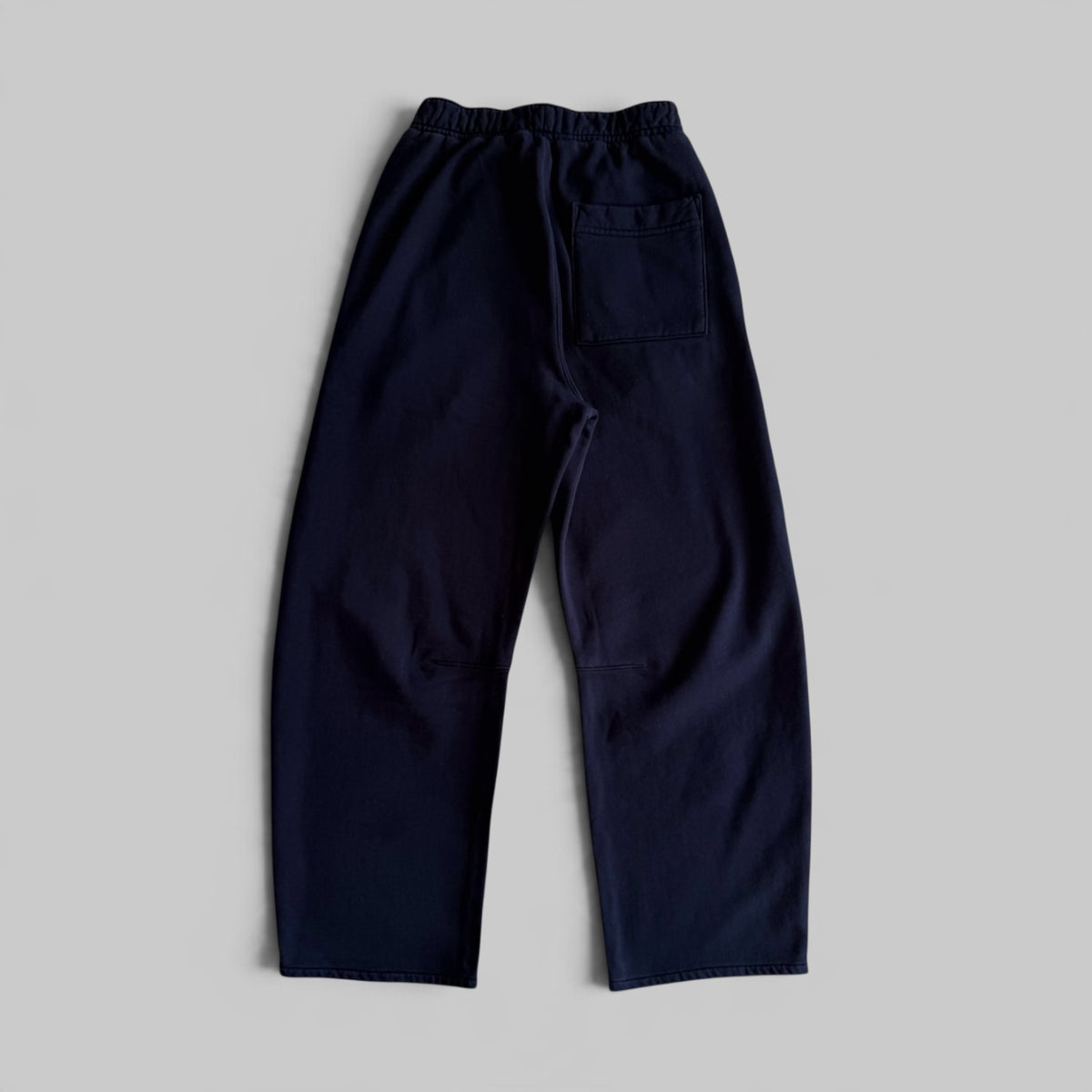 Citizens of Humanity Miro Sweatpant in Navy cotton, view 2