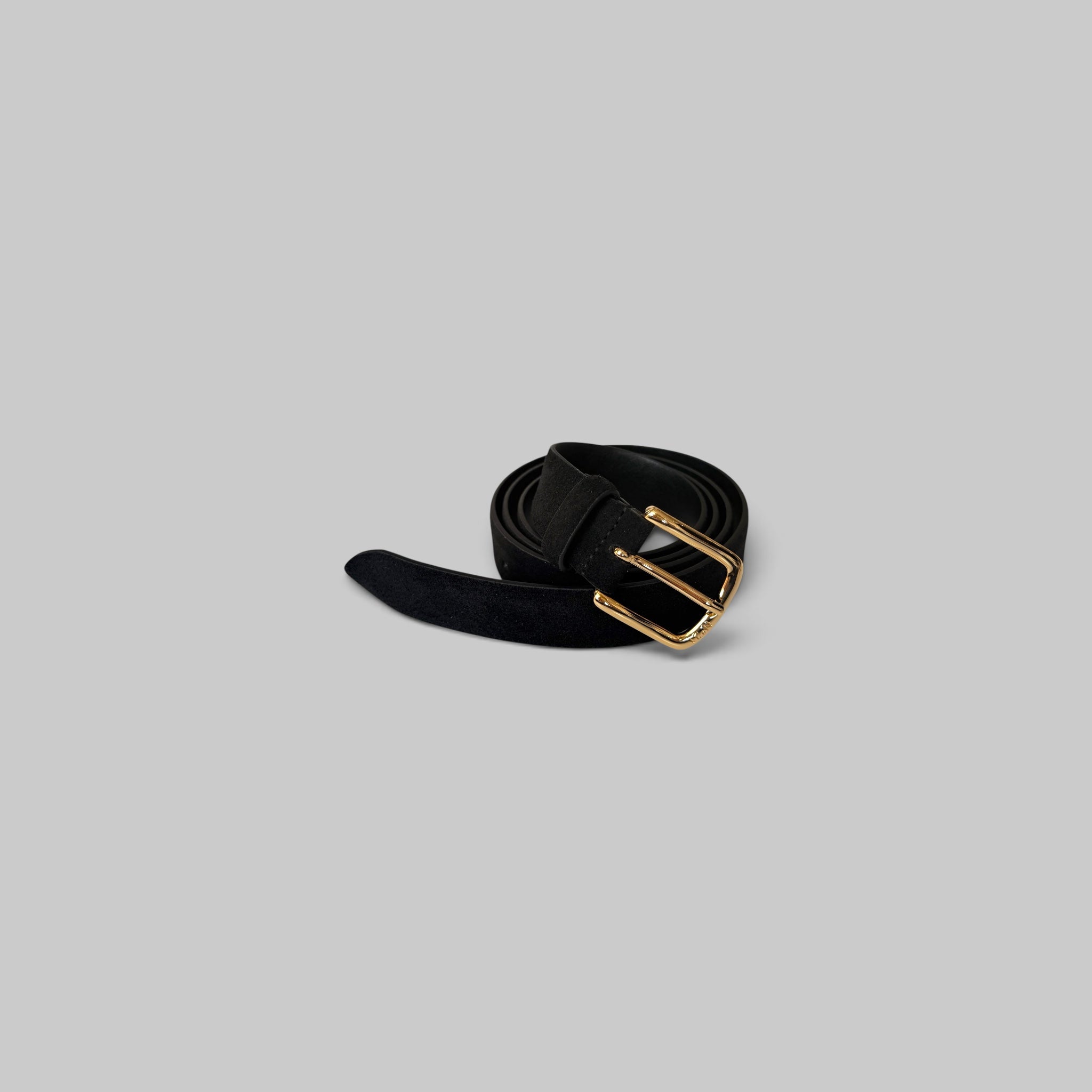 Suede Buckle-Fastening Belt by No.21 in Black
