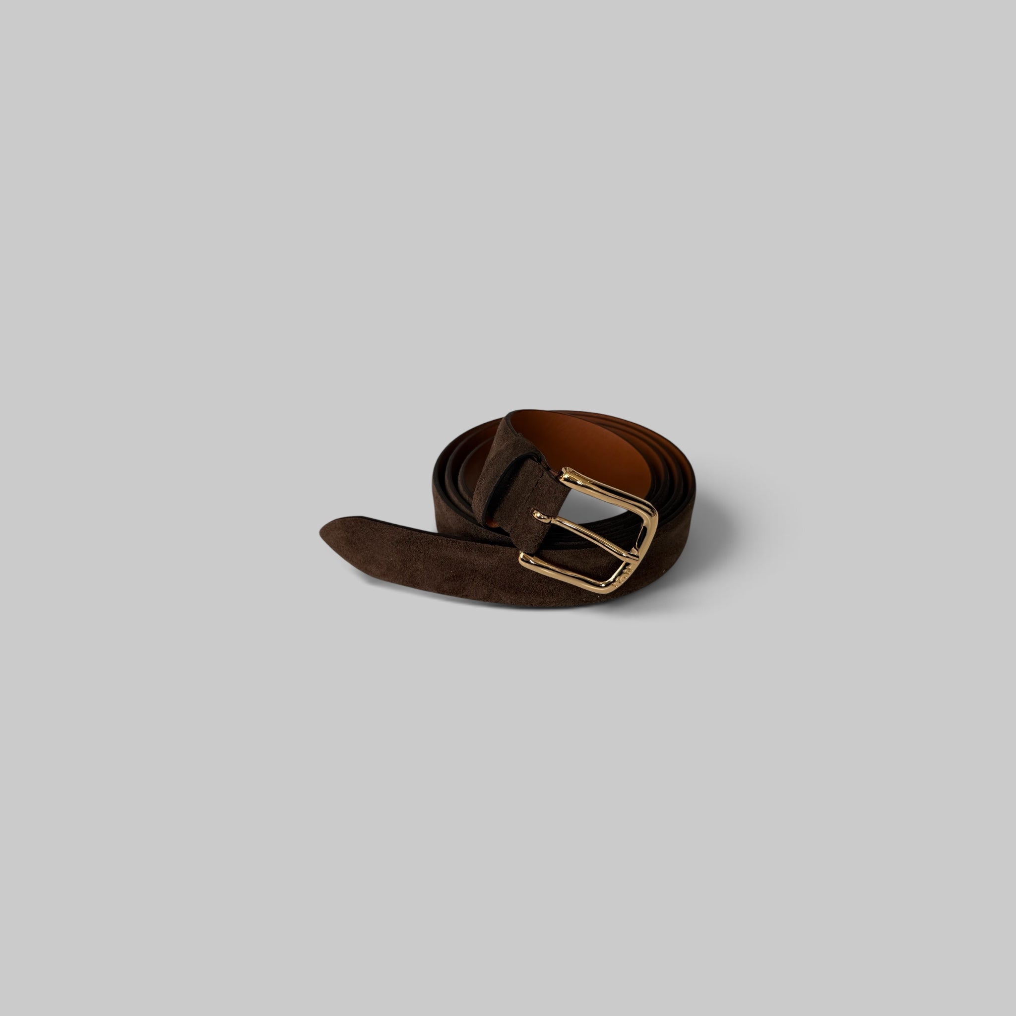 Suede Buckle-Fastening Belt by No.21 in Brown