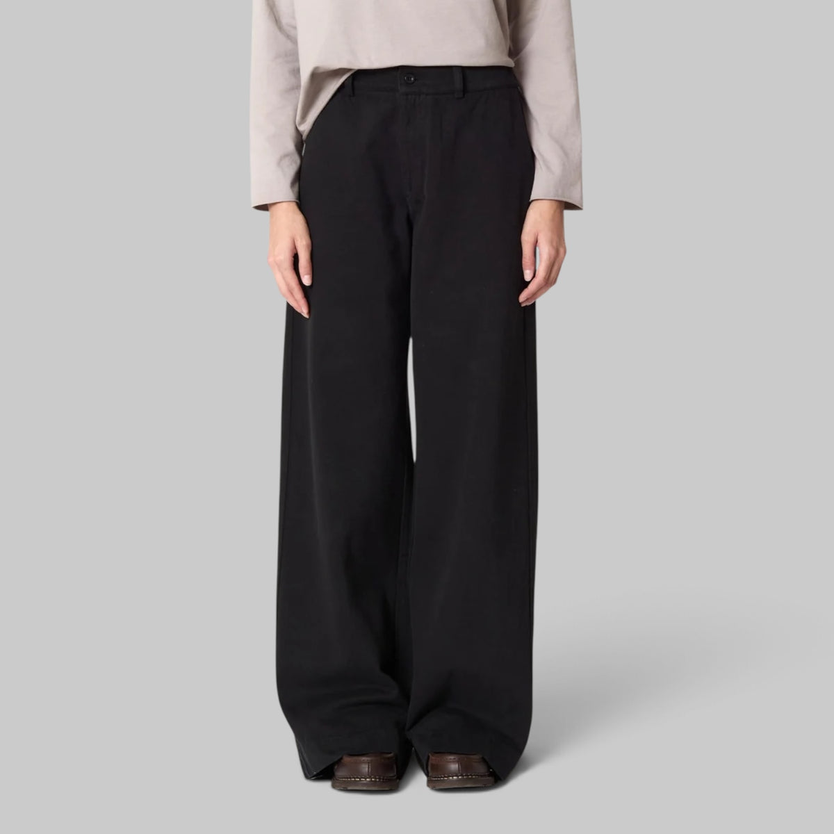 Labo.art Panta Pandora trousers in Mel, Black, view 2