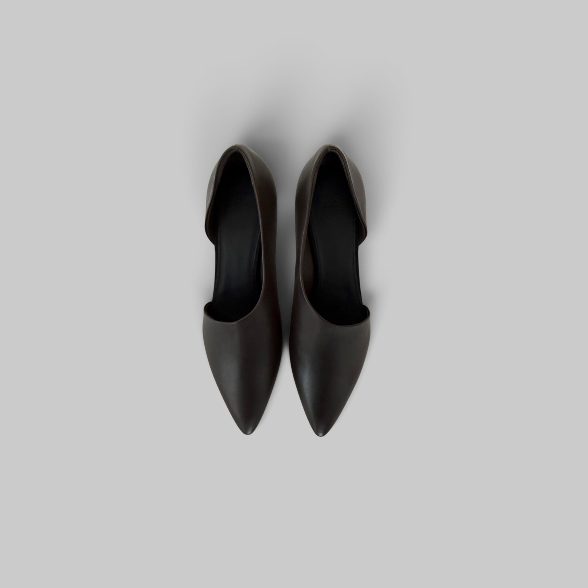 Asymmetrical Heel by CO, side view